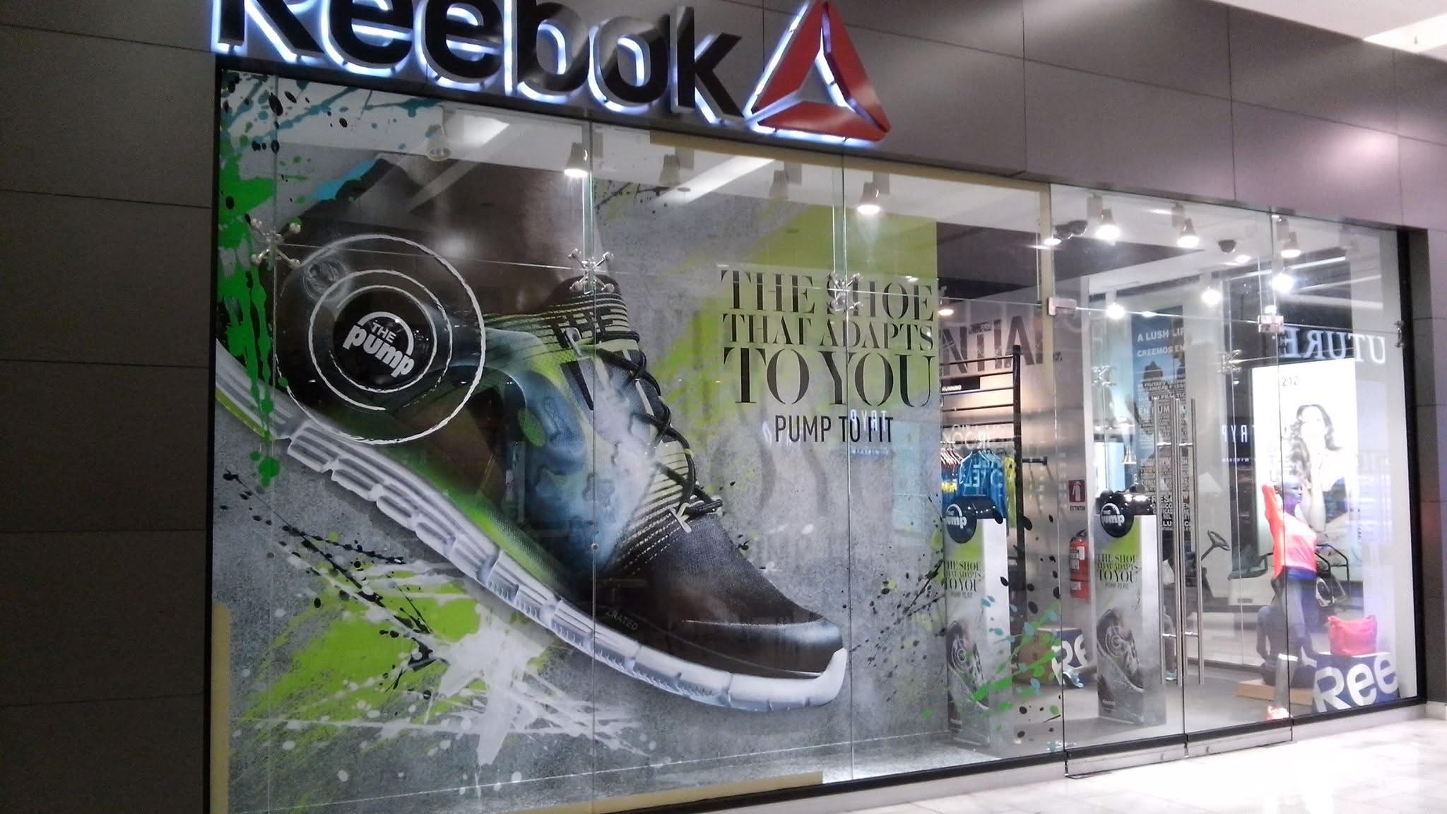 SHOPPING MALL INSTALLATIONS project by the Paralelo79 crew in Panama City